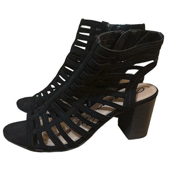 American Rag Cie Black Gladiator Sandals with 3” block heel.  Size 9.5 - Picture 1 of 4